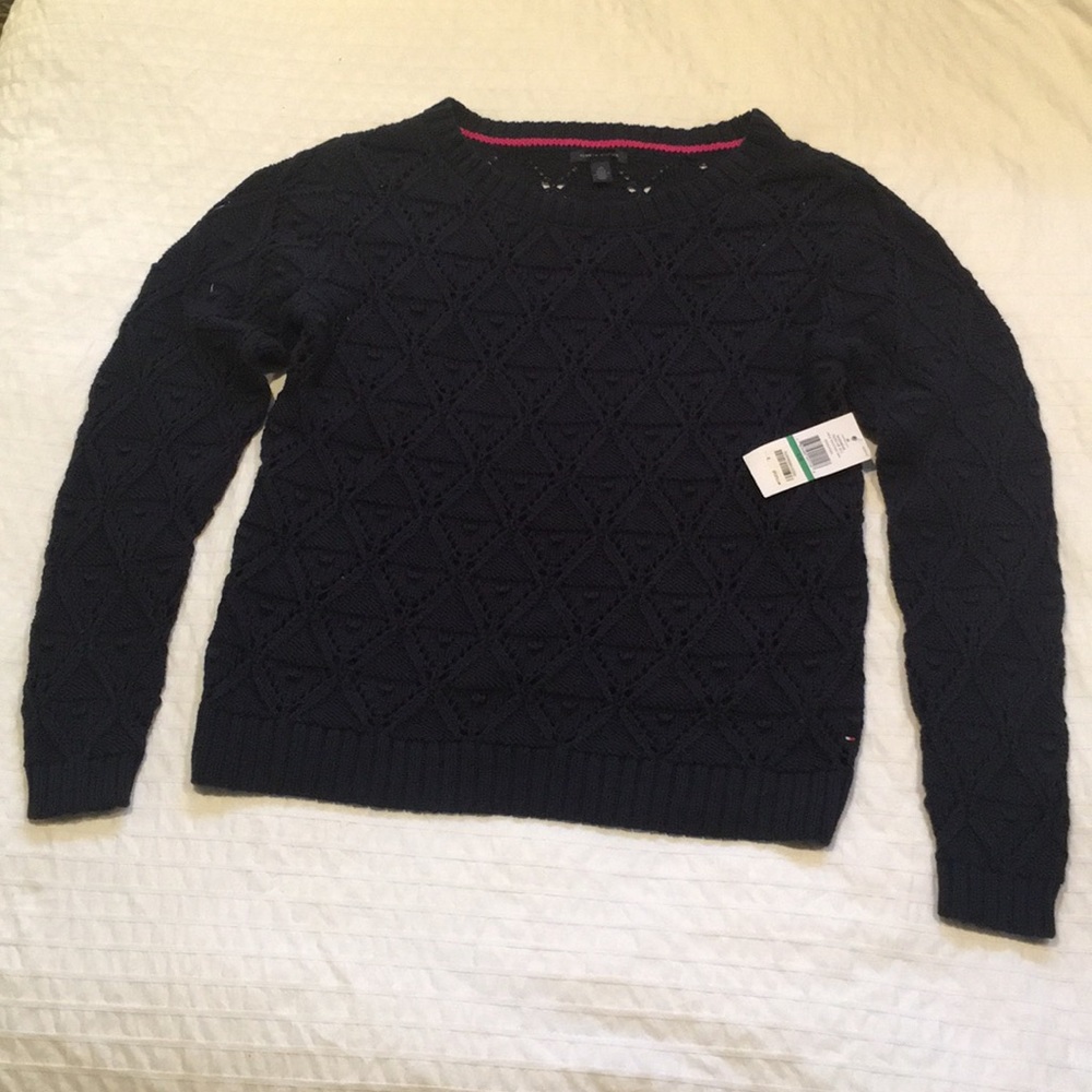 Tommy Hilfiger Sweater NWT!